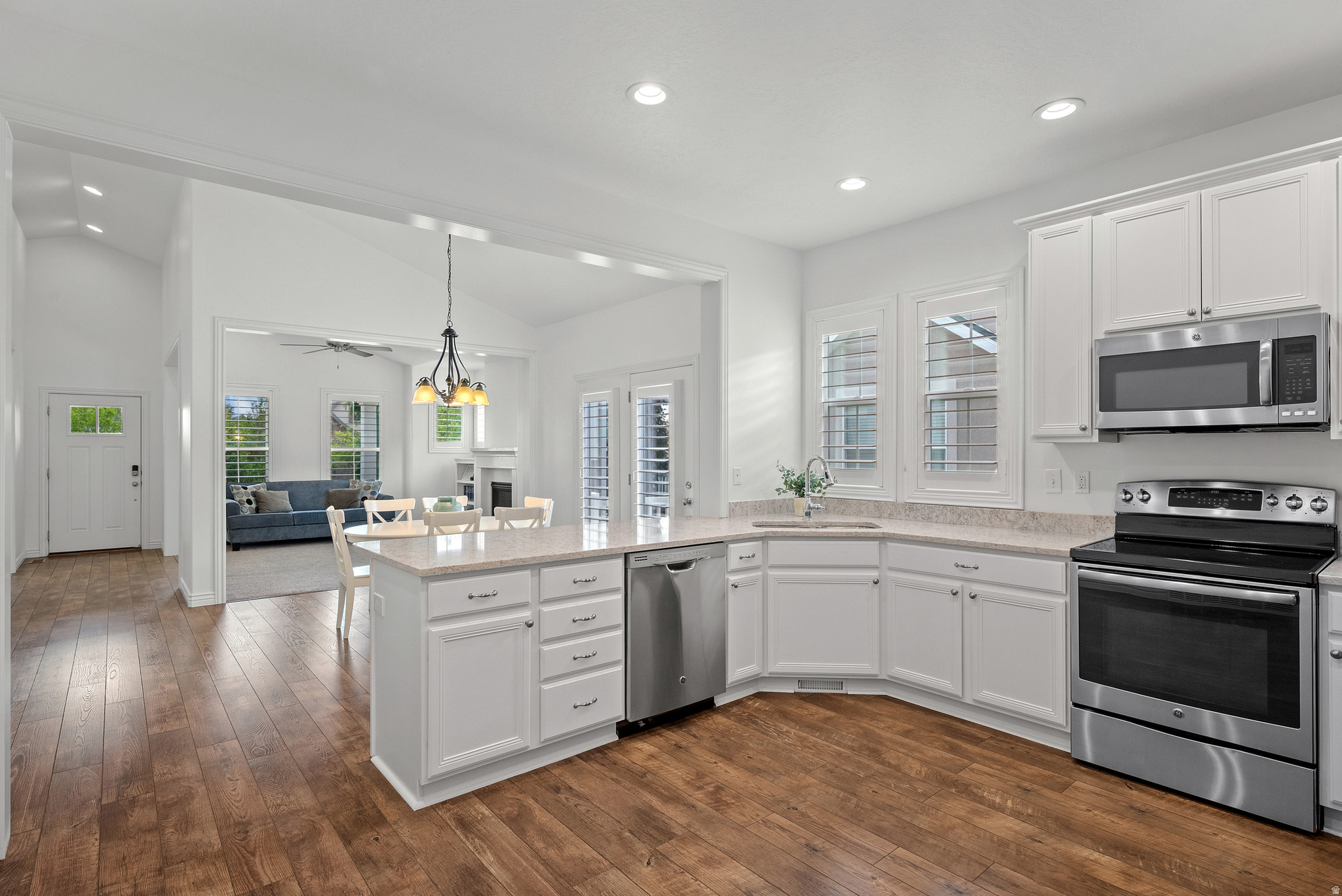 RIDGE - Residential