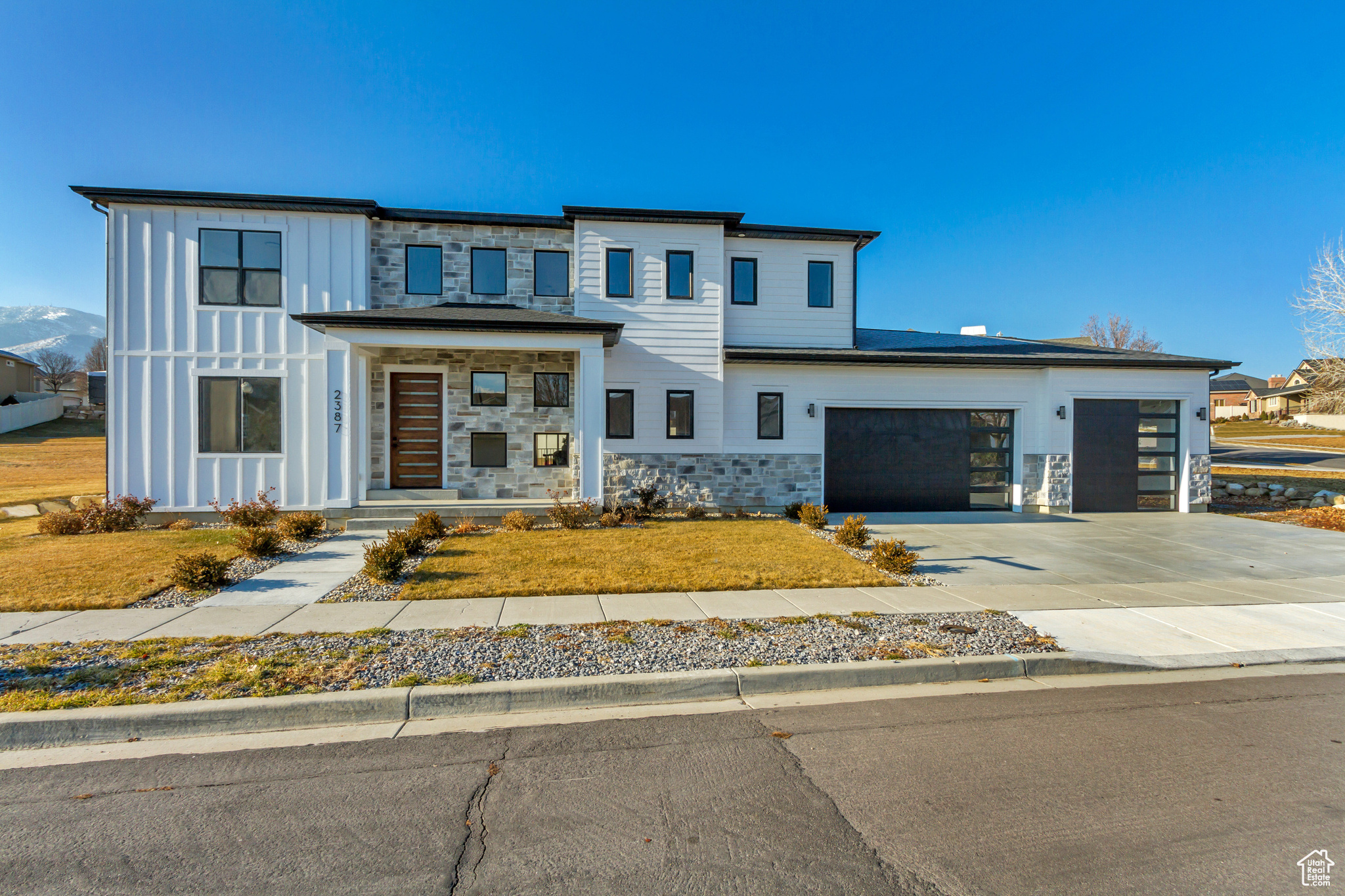 2387 S Maverick Rd, Saratoga Springs, Utah image 3