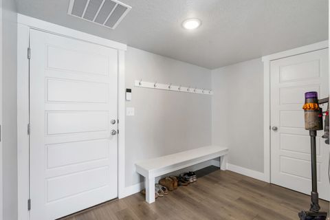 Tiny photo for 148 N 200 E, Salem, UT 84653 (MLS # 2147801)