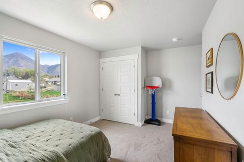 Tiny photo for 148 N 200 E, Salem, UT 84653 (MLS # 2147801)