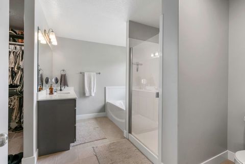 Tiny photo for 148 N 200 E, Salem, UT 84653 (MLS # 2147801)