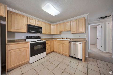 Tiny photo for 4008 S VERNON CIR #C, Holladay, UT 84124 (MLS # 2115061)