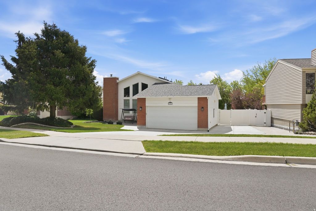 Photo of 1581 W 6720 S, West Jordan, UT 84084 (MLS # 2153571)