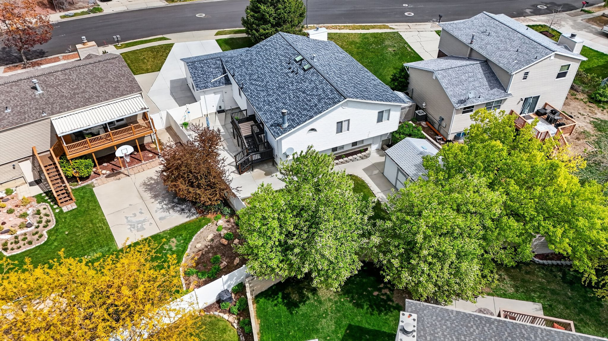 BUNKER HILL - Residential