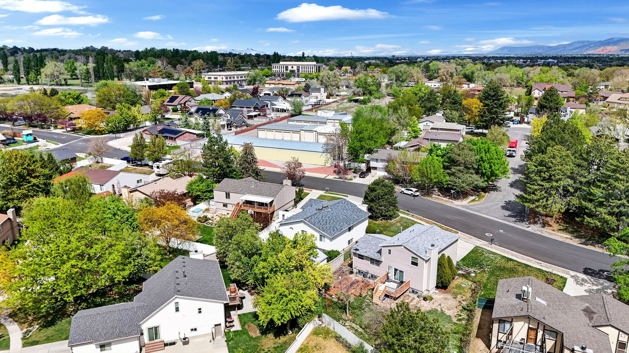 BUNKER HILL - Residential