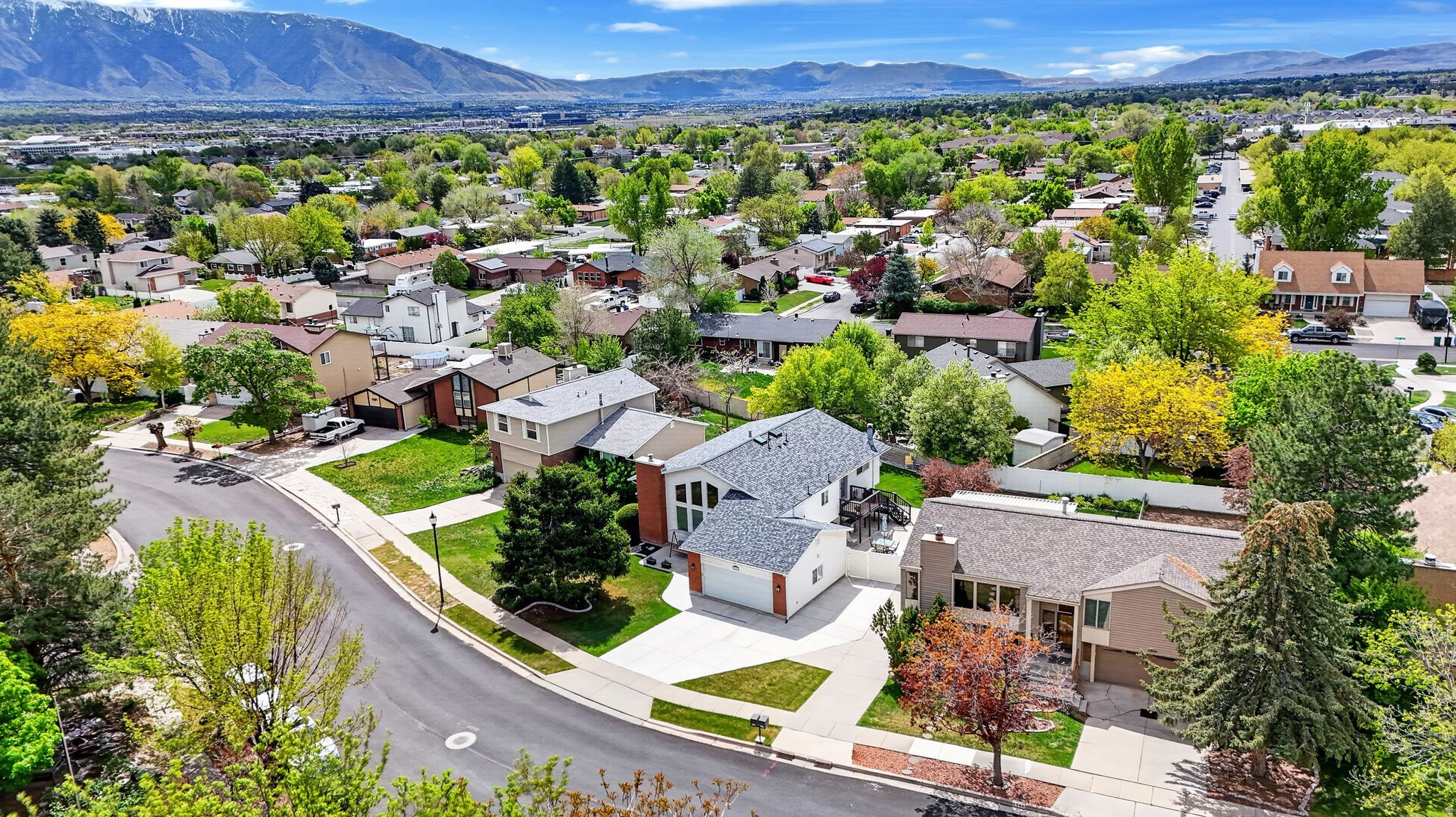 BUNKER HILL - Residential