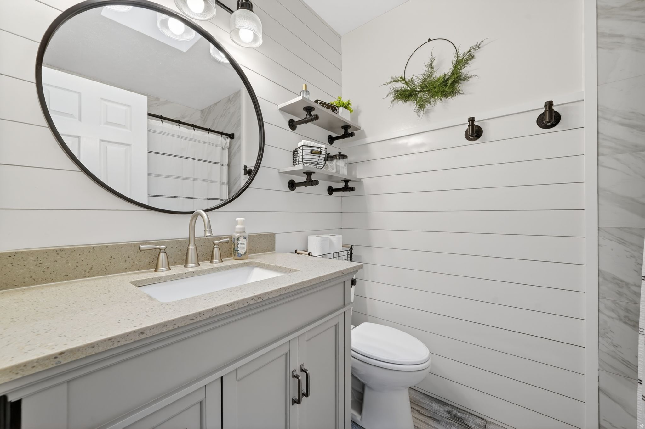 BUNKER HILL - Residential