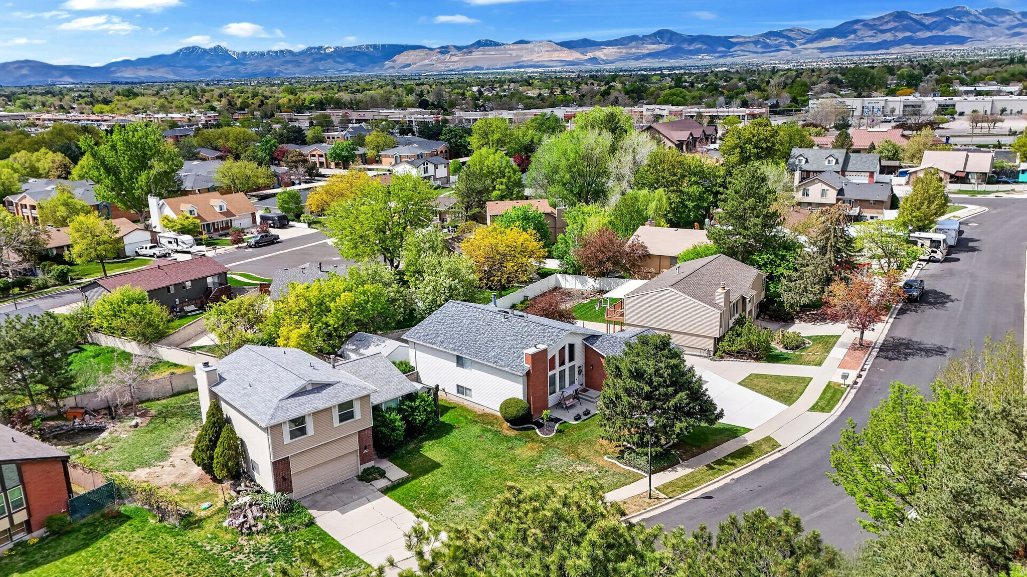 BUNKER HILL - Residential