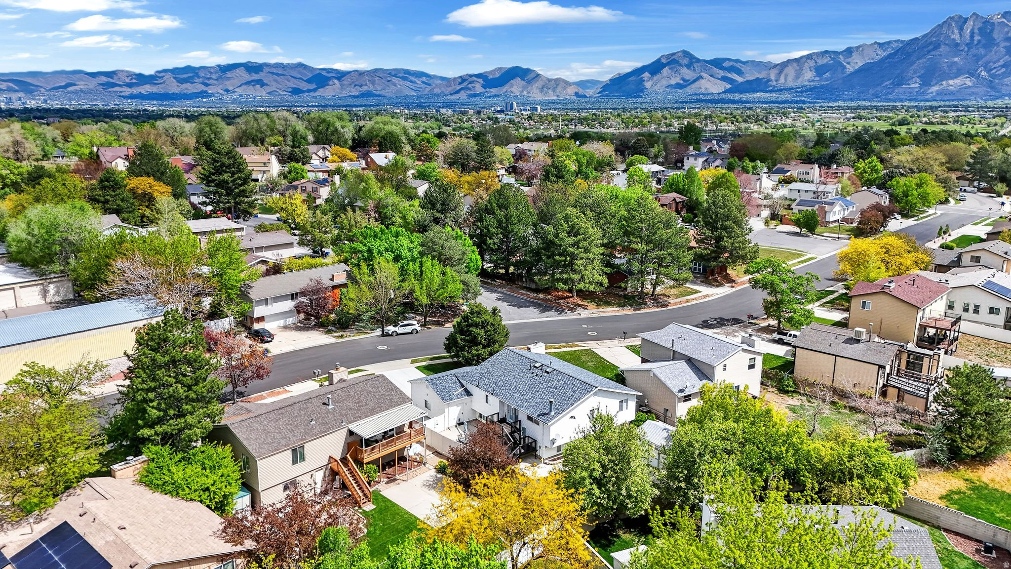 BUNKER HILL - Residential