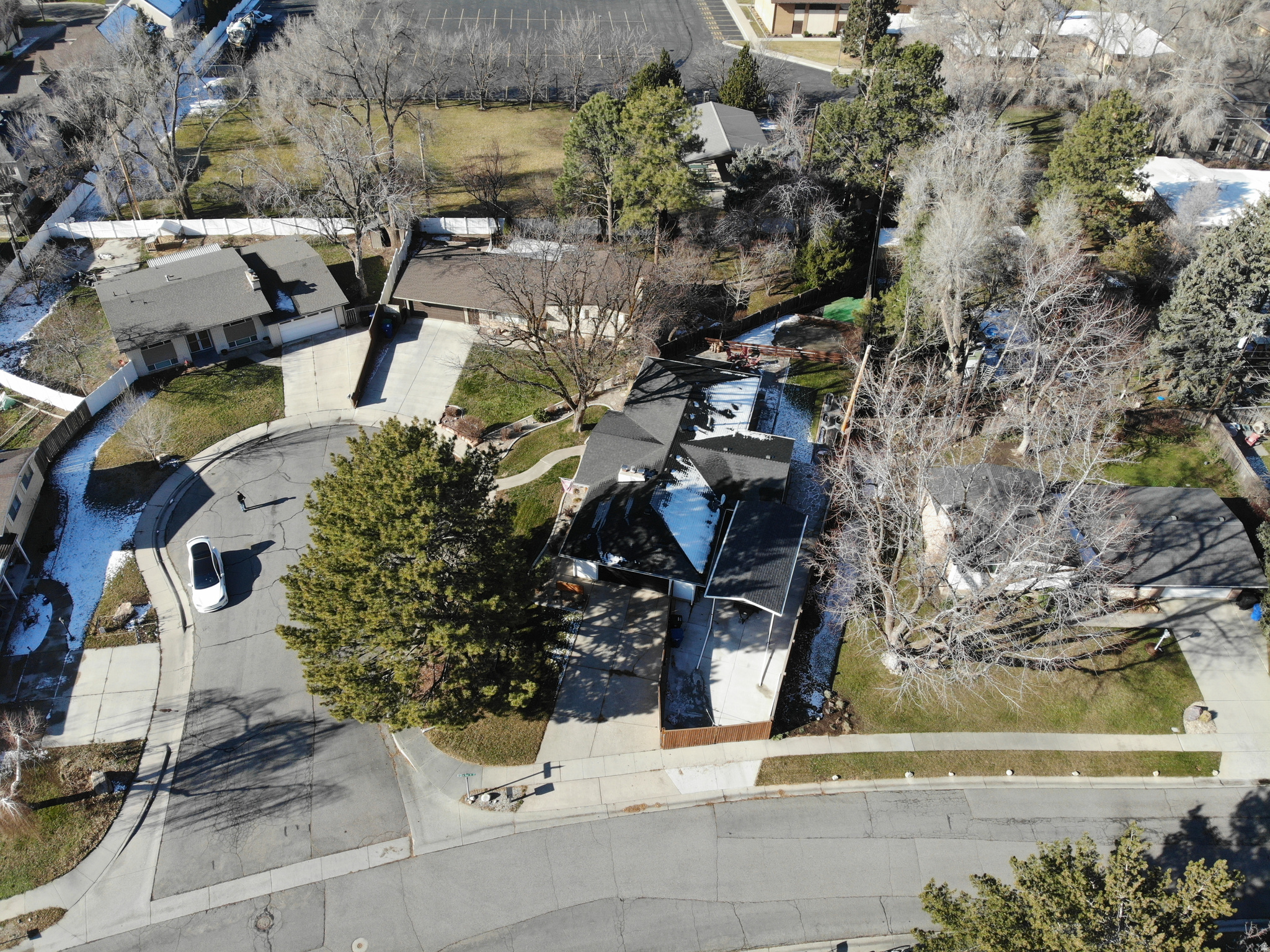 FARDOWN ESTATES - Residential