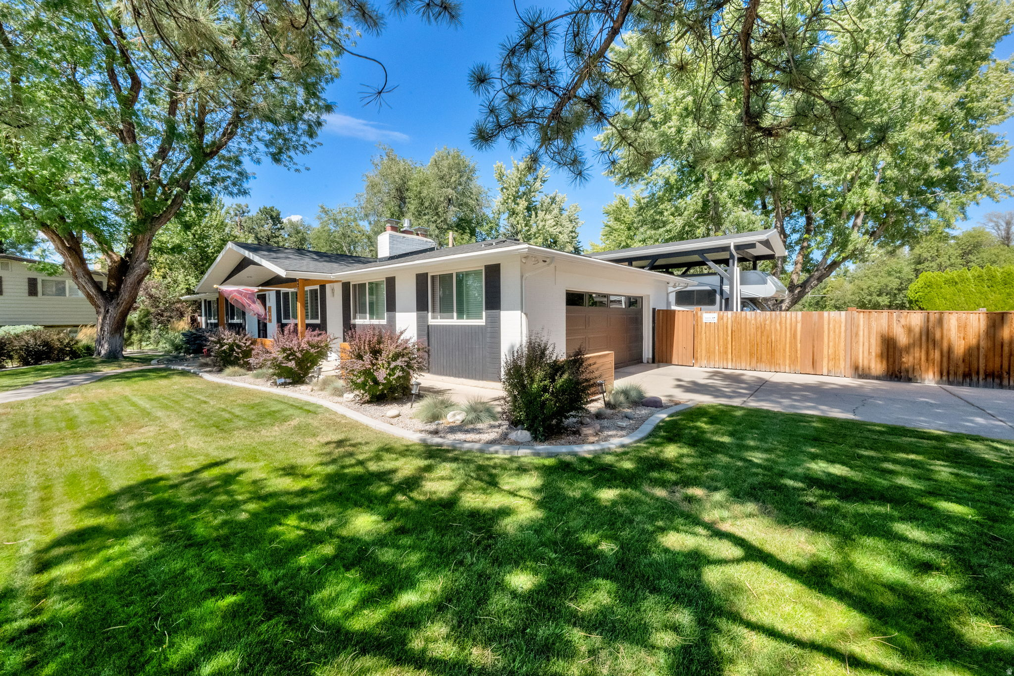 FARDOWN ESTATES - Residential