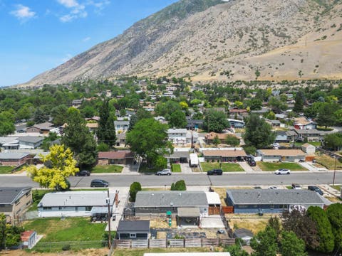 Tiny photo for 978 E 40 N, Springville, UT 84663 (MLS # 2172535)