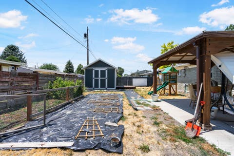 Tiny photo for 978 E 40 N, Springville, UT 84663 (MLS # 2172535)