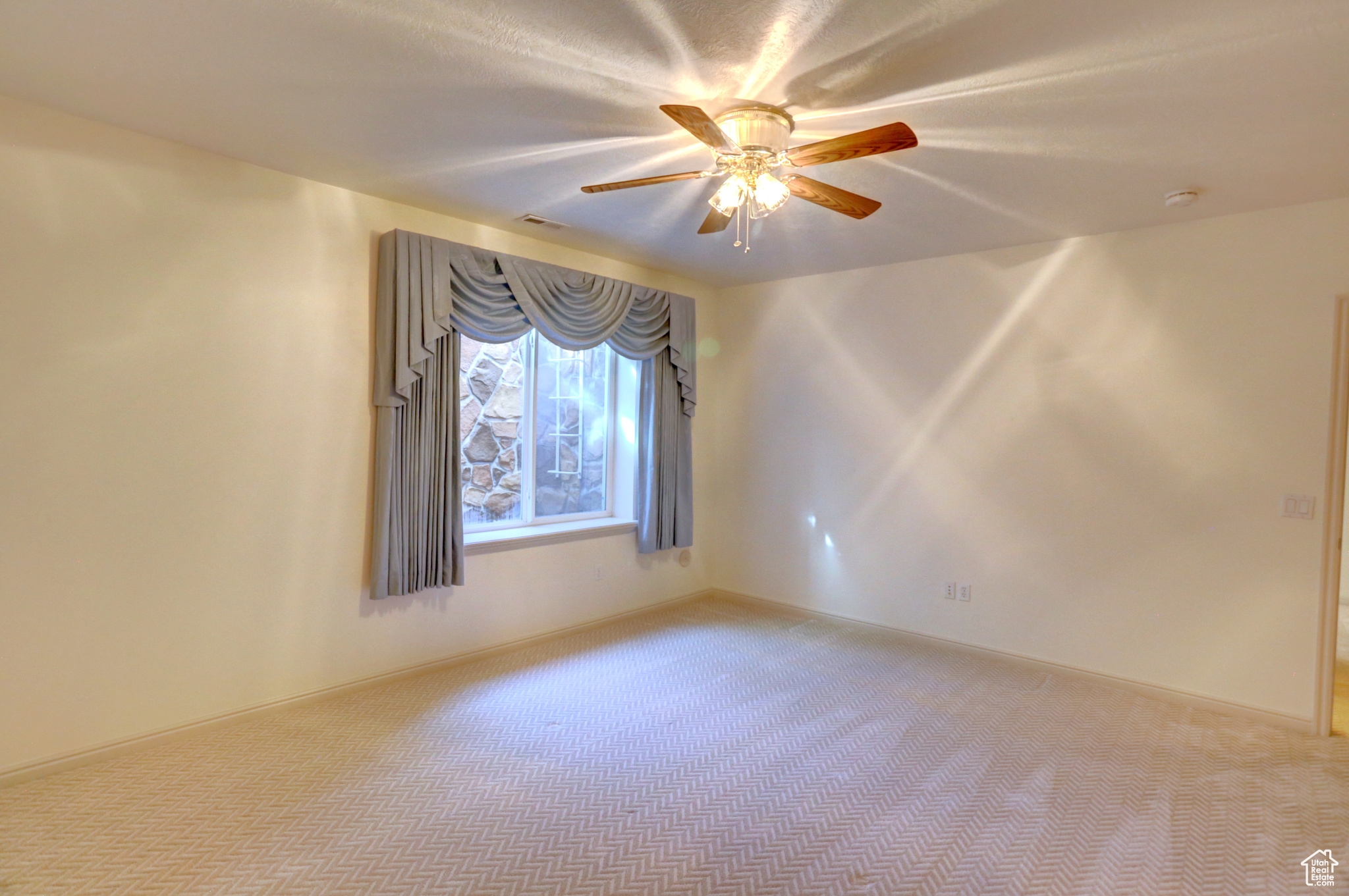 778 N 40, Lindon, Utah image 34
