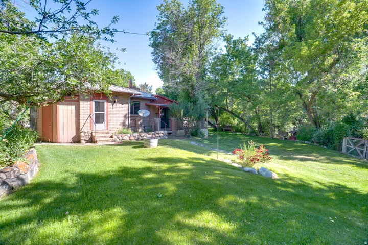 Photo 1 of 38 — 4765 S HAVEN ESTATES DR, Daniel, UT 84032