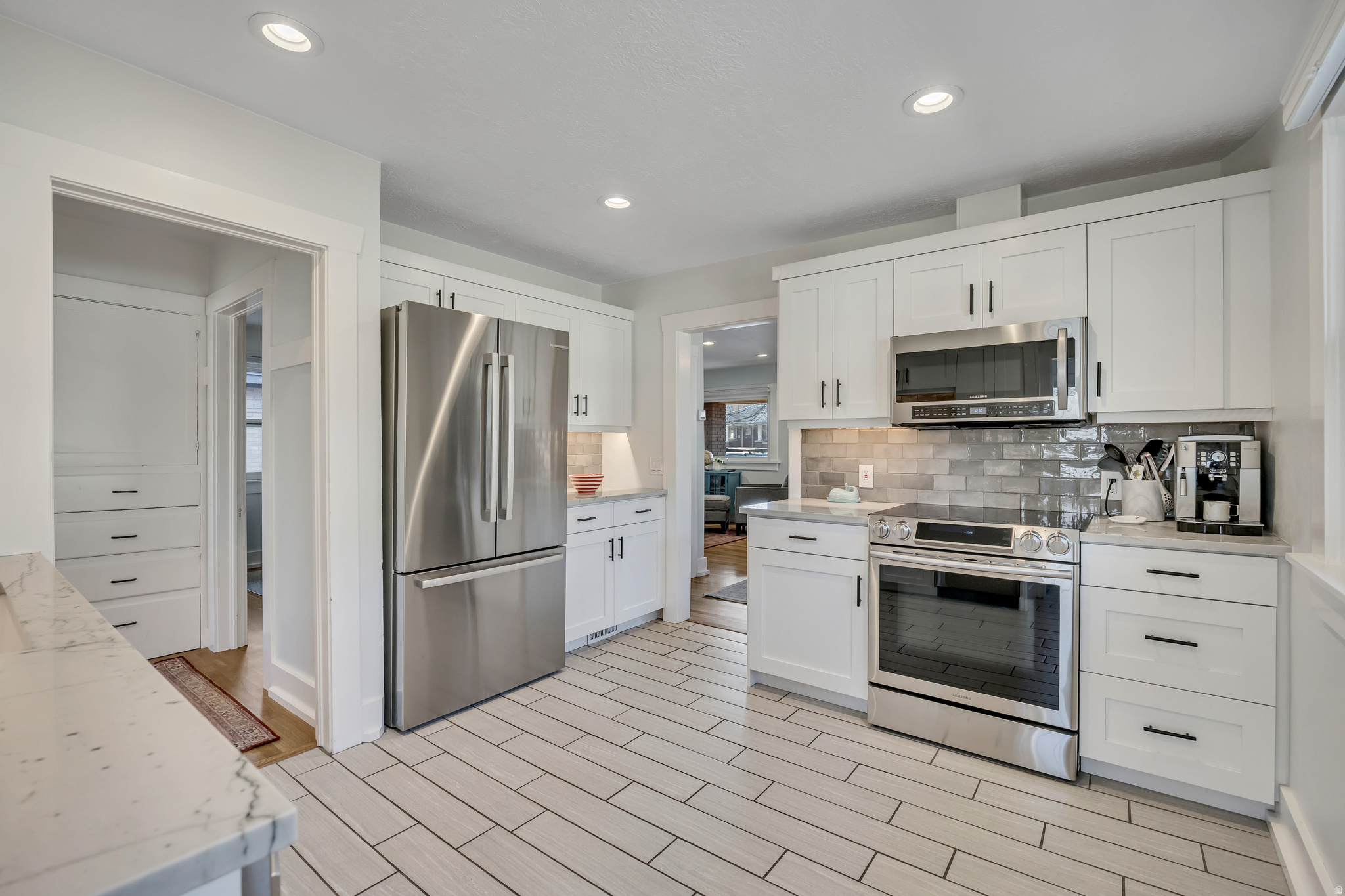 HAWTHORNE SUB - Residential