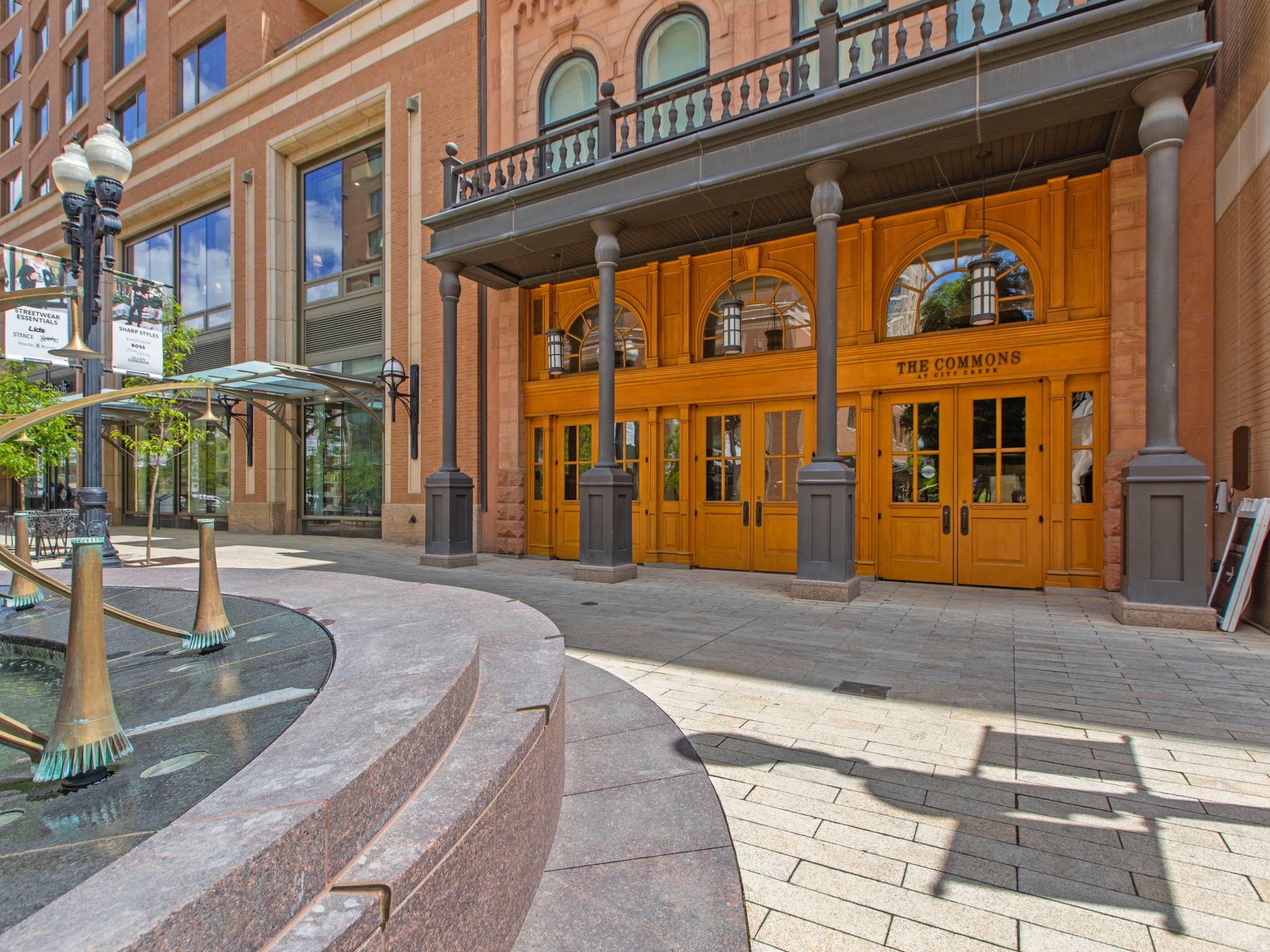 RICHARDS COURT - Residential