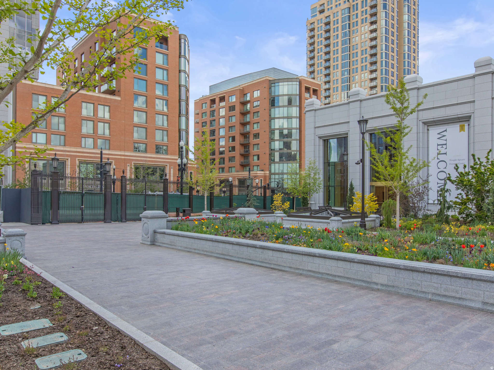 RICHARDS COURT - Residential