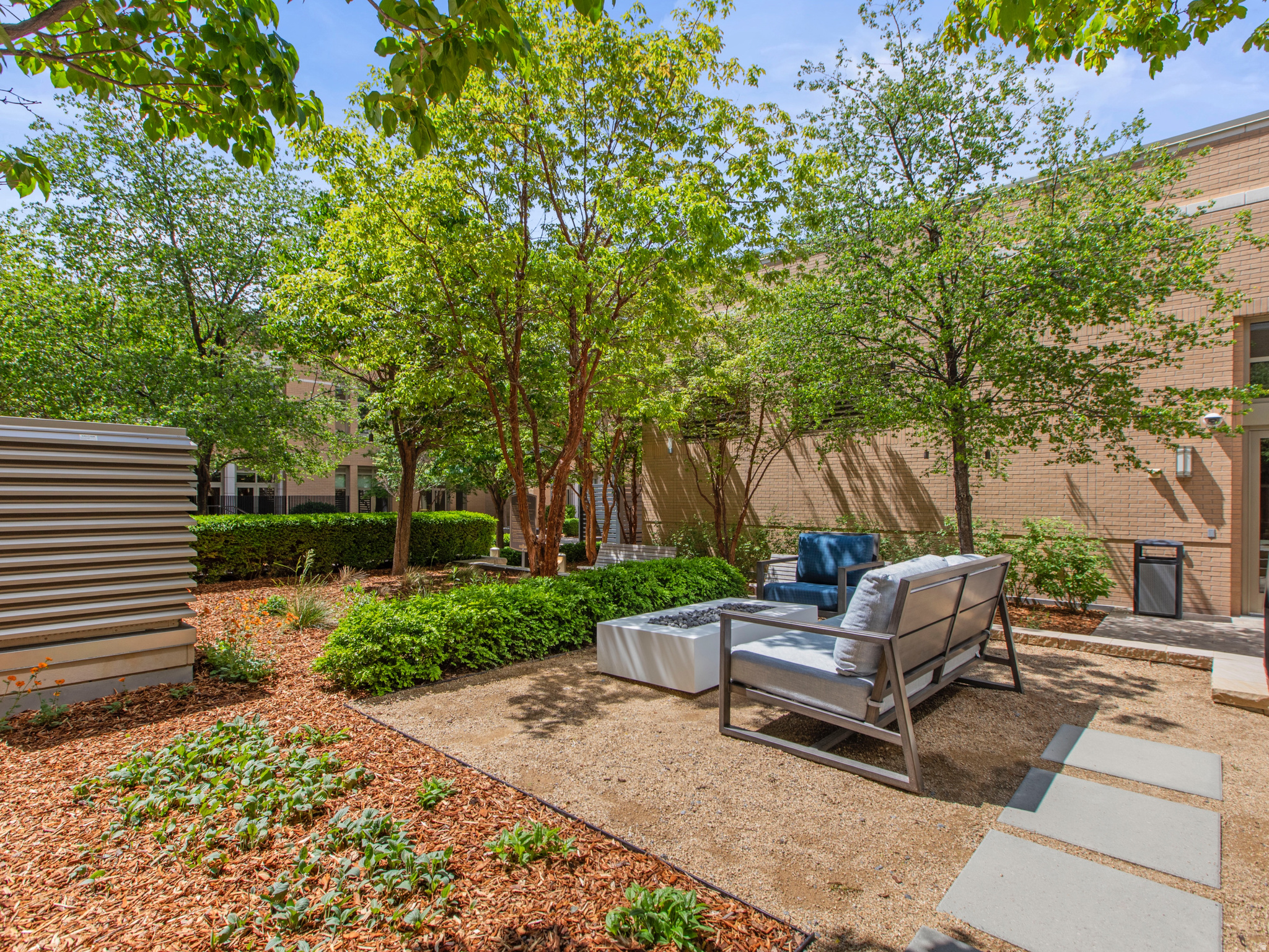 RICHARDS COURT - Residential