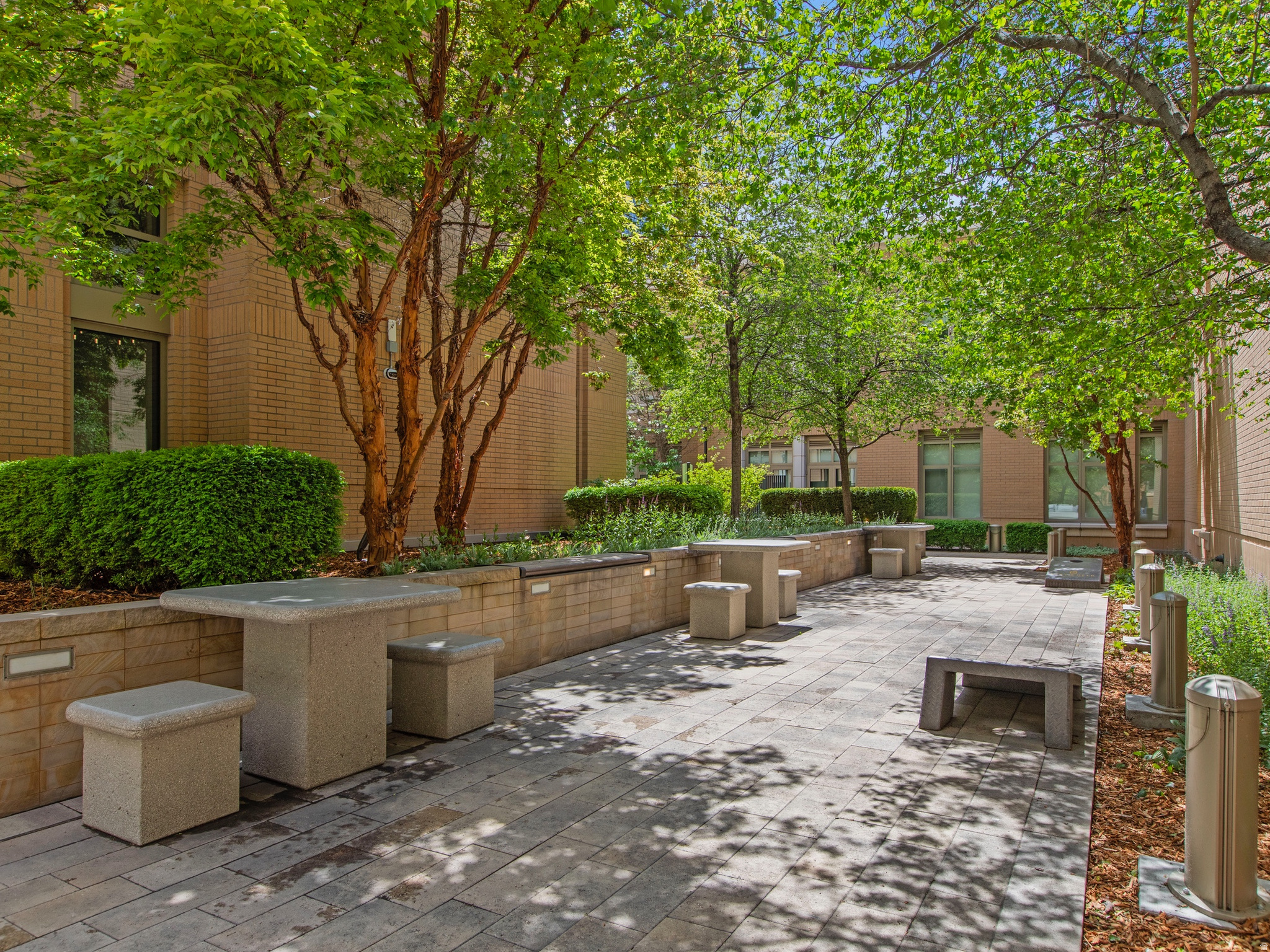 RICHARDS COURT - Residential