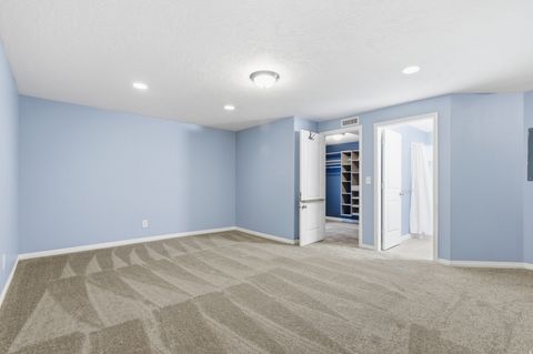 Tiny photo for 263 E SUNSHINE DR N, Saratoga Springs, UT 84043 (MLS # 2129072)