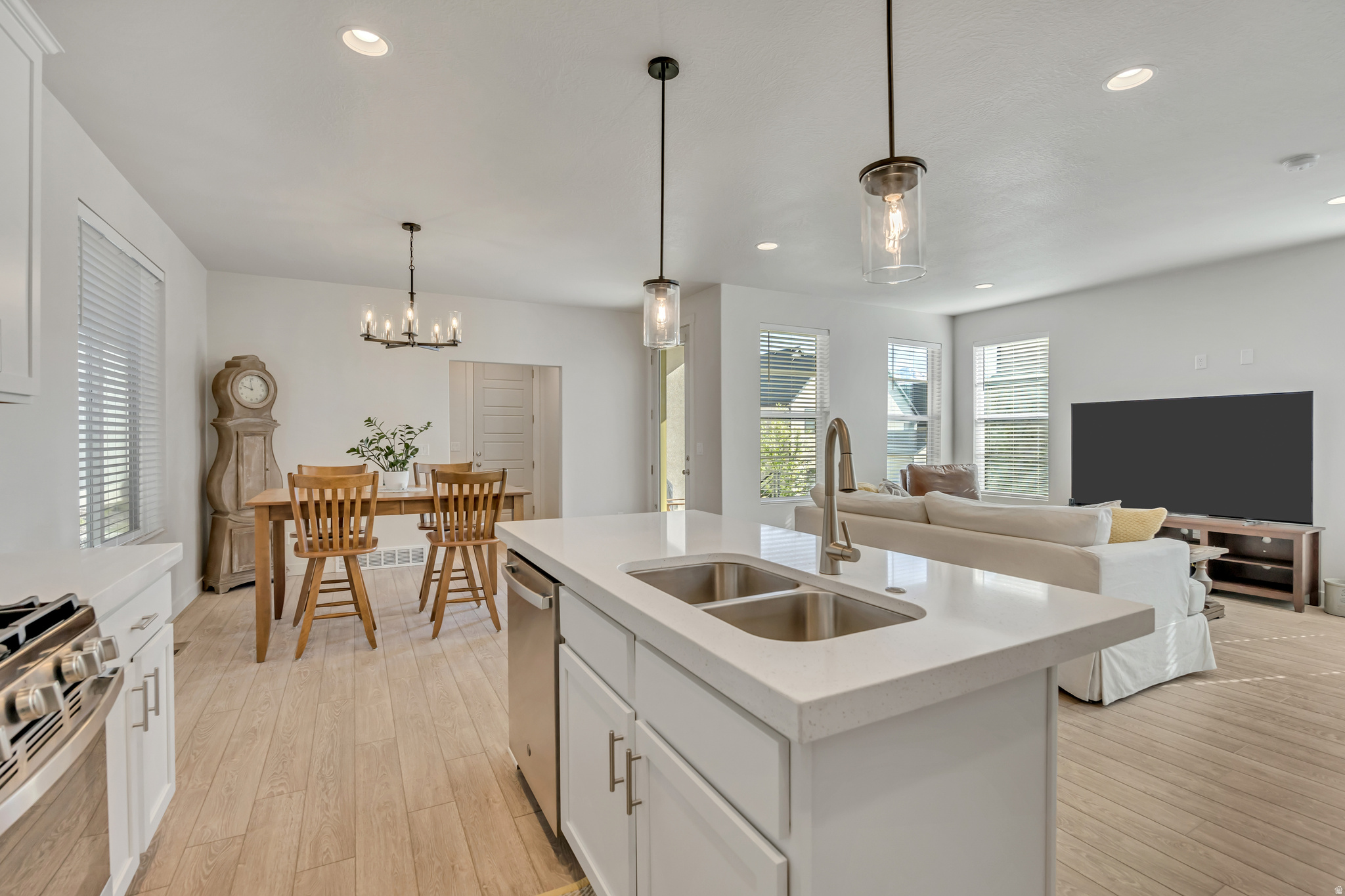 HOLBROOK FARMS - Residential