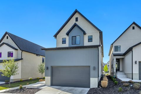 Tiny photo for 4402 W BERGEN LN, Lehi, UT 84043 (MLS # 2149628)