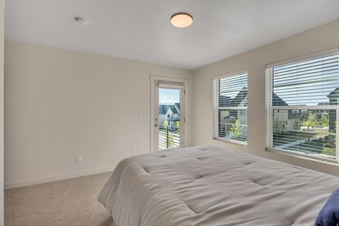 Tiny photo for 4402 W BERGEN LN, Lehi, UT 84043 (MLS # 2149628)