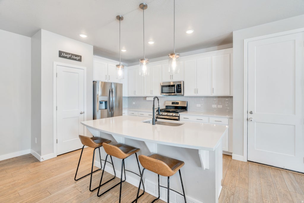 Photo of 4437 W 2650 N, Lehi, UT 84048 (MLS # 2167651)
