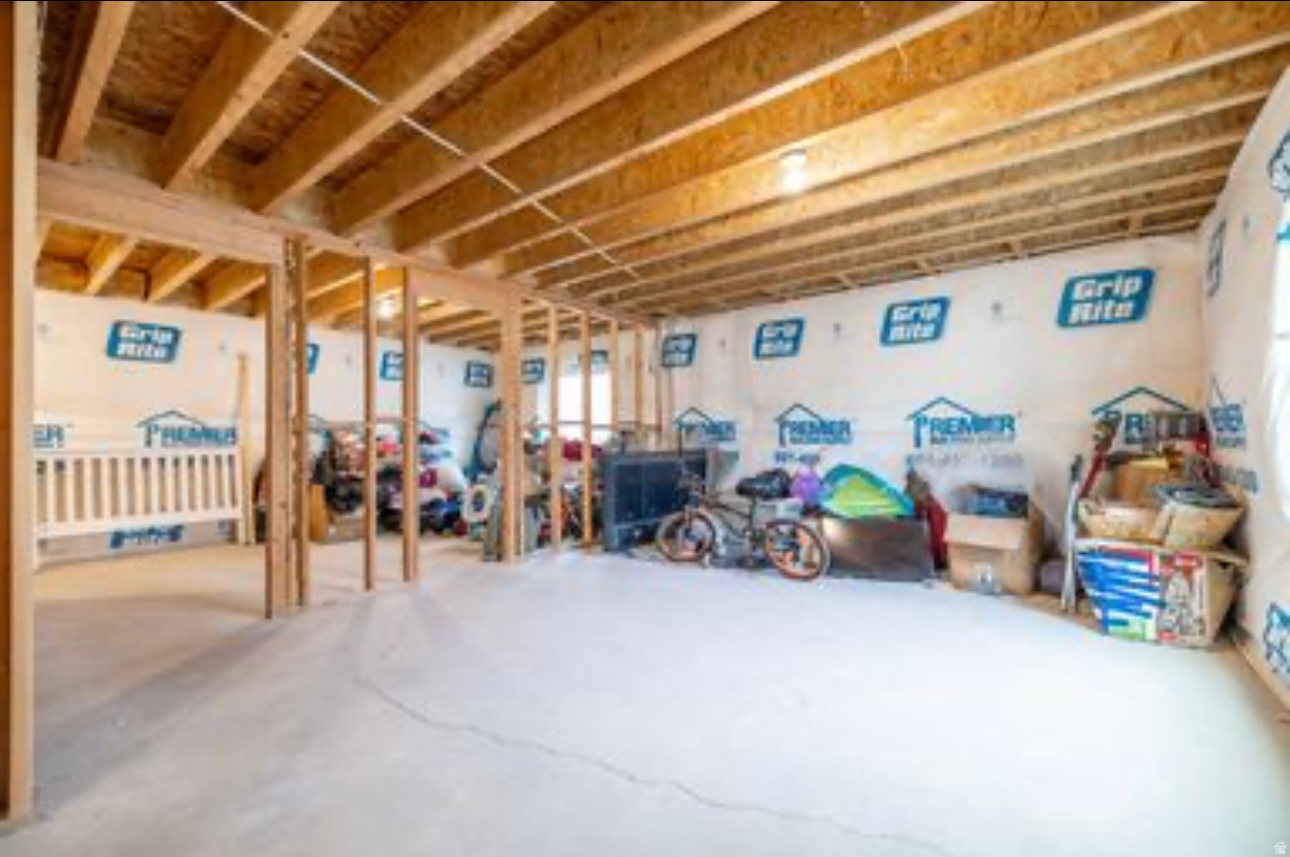 THE ORCHARDS - Residential