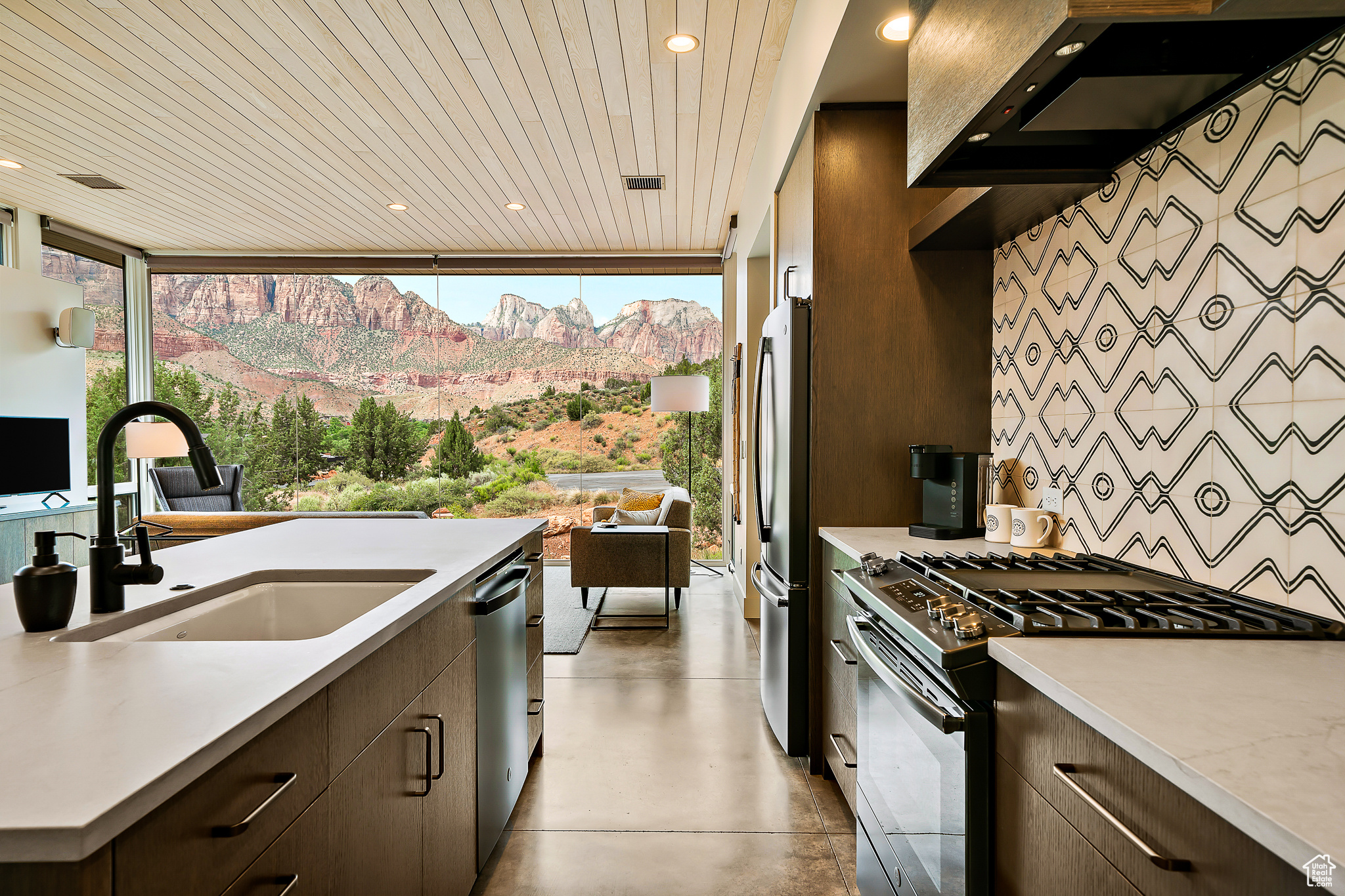 112 Canyon Cv, Springdale, Utah image 18