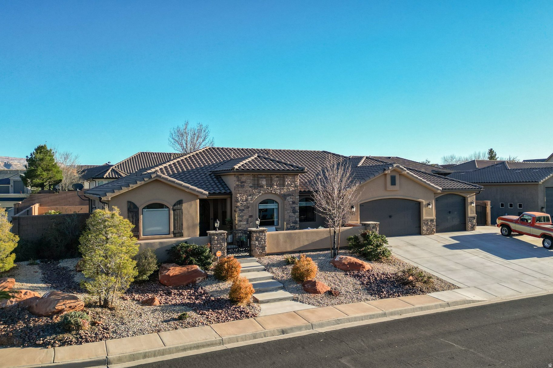 DIXIE SPRINGS A - Residential