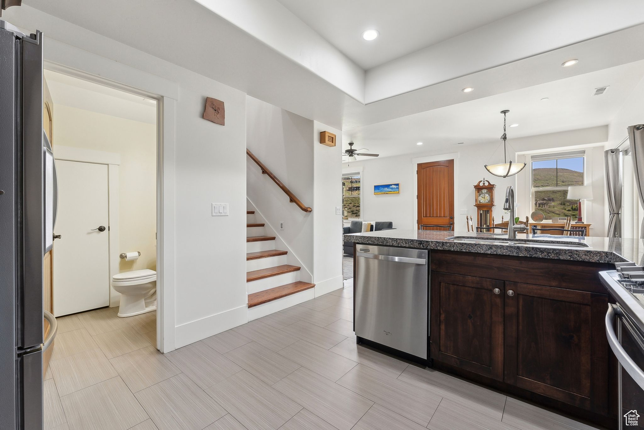 PARKS EDGE - Residential
