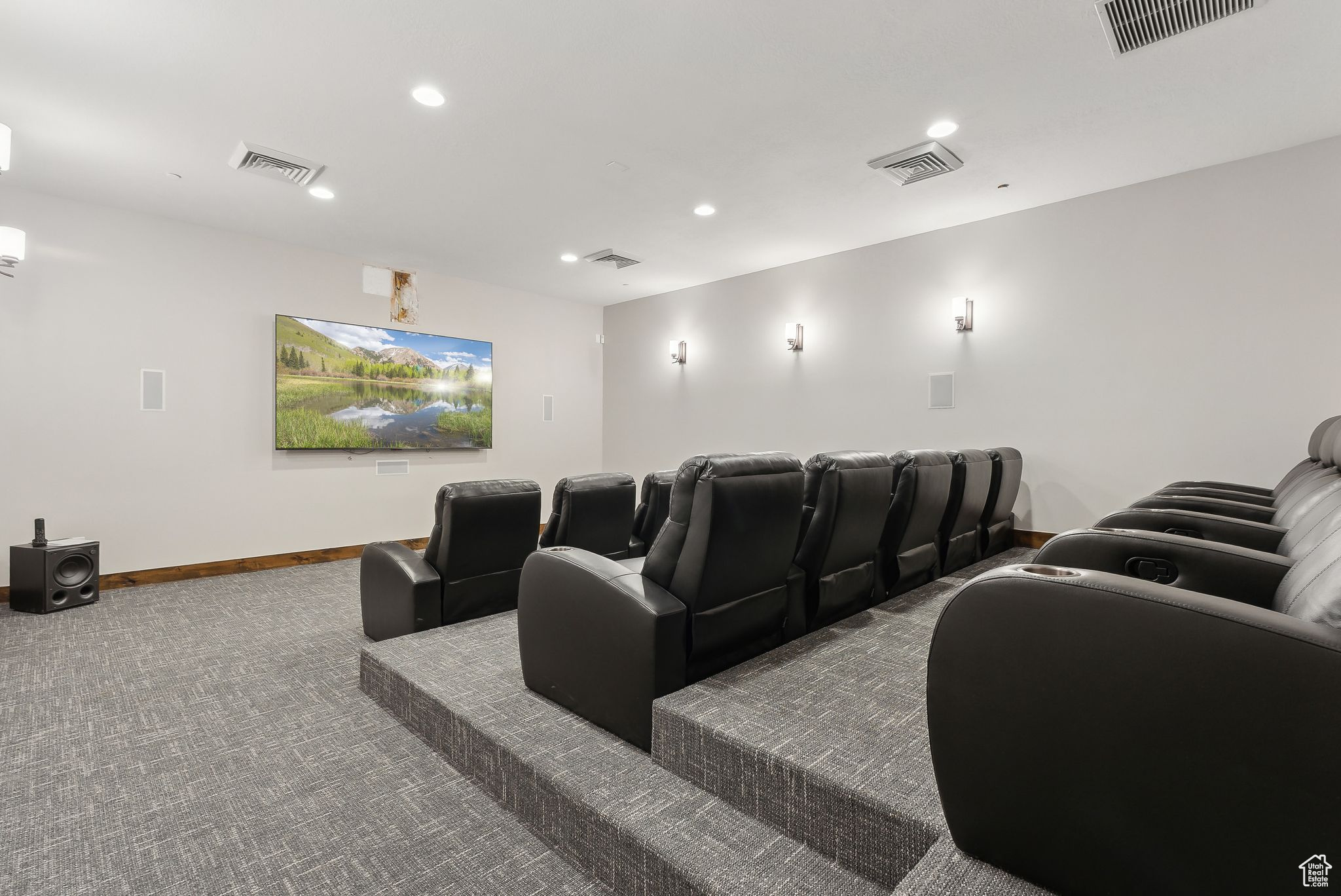 PARKS EDGE - Residential