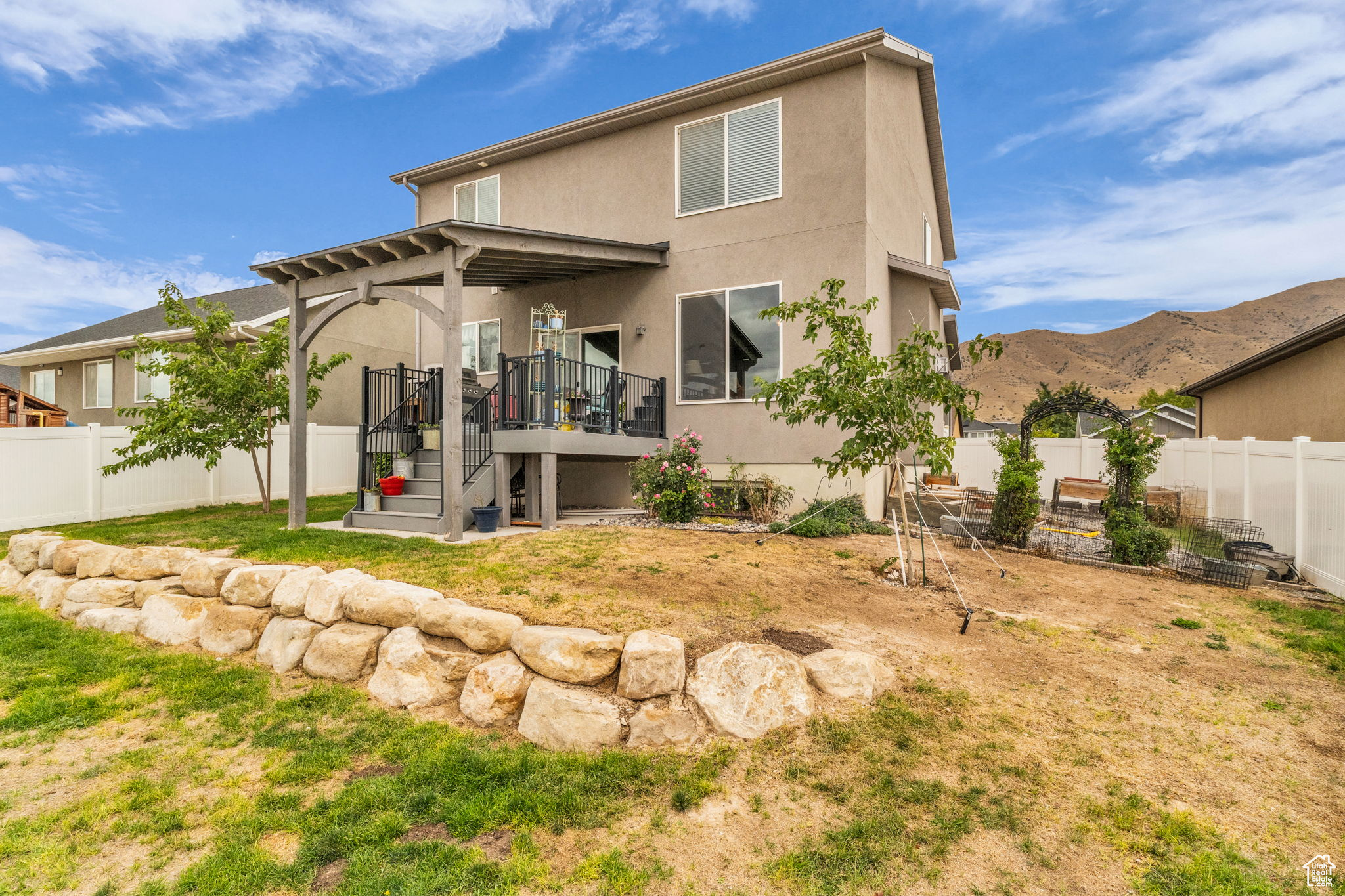 EAGLE POINT - Residential