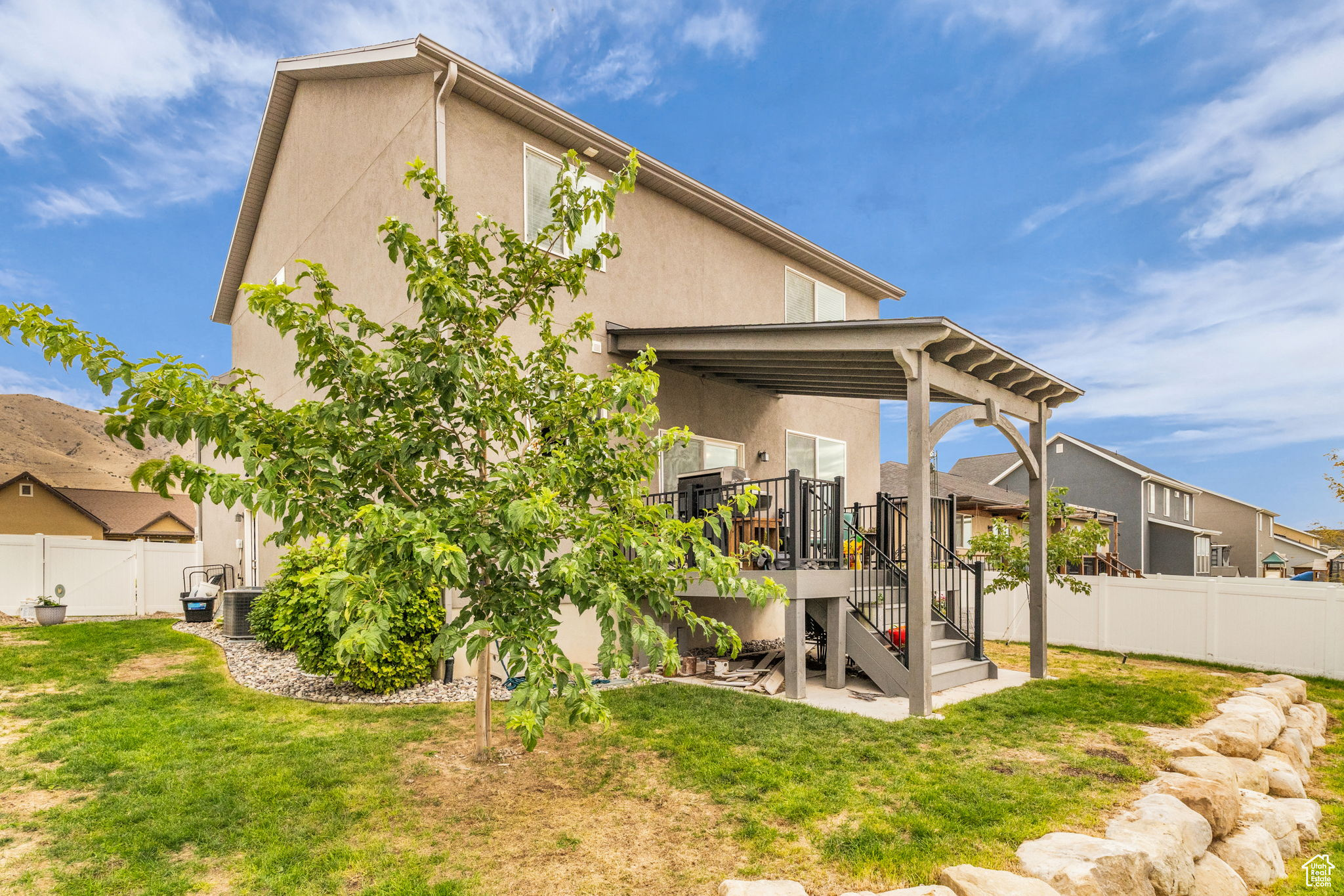EAGLE POINT - Residential