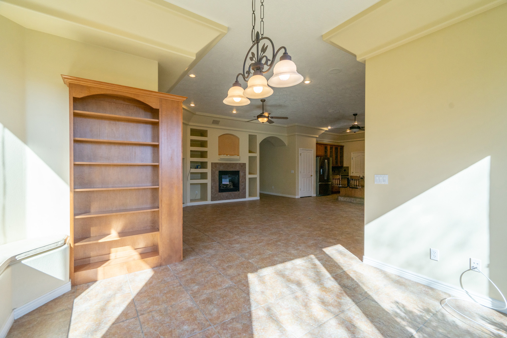 PARADISE CANYON 4 - Residential