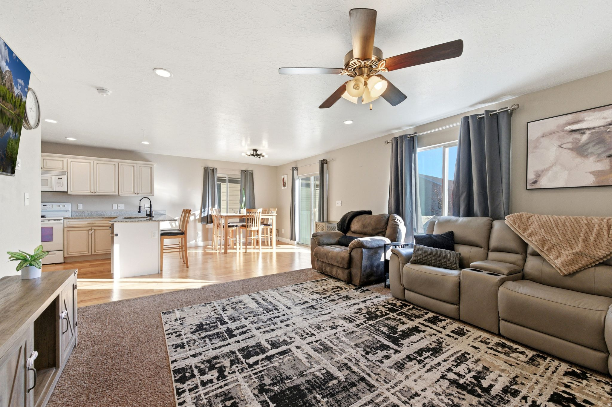 SWEETWATER - Residential