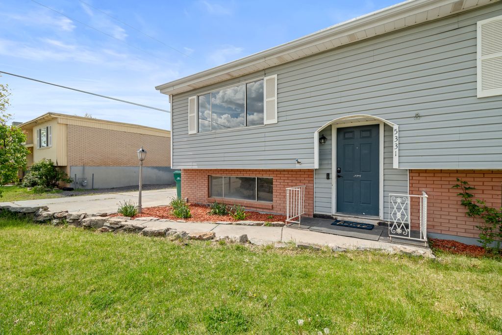 Photo of 5331 S 2675 W, Roy, UT 84067 (MLS # 2154635)
