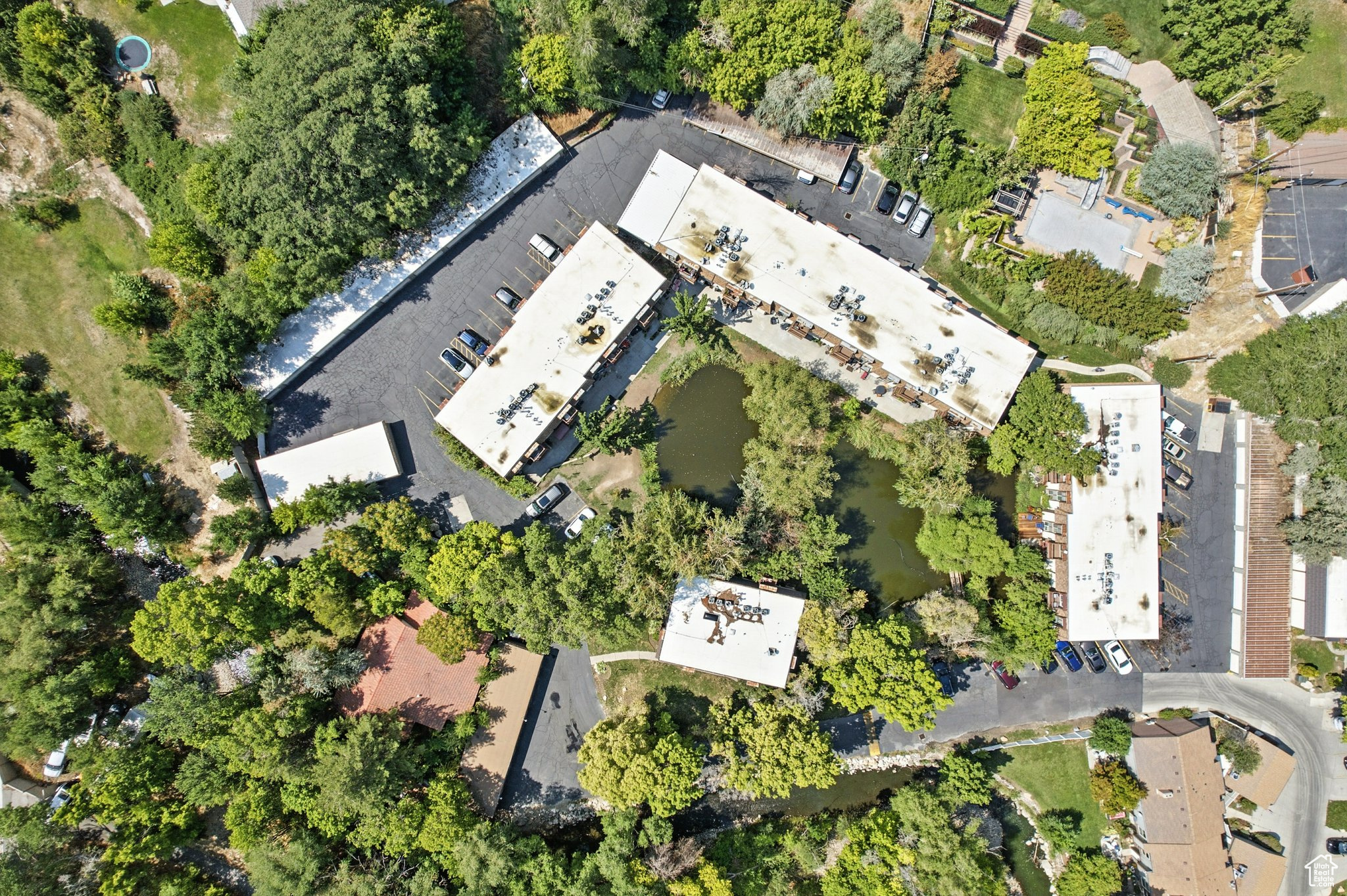 WILLOWS CONDM - Residential