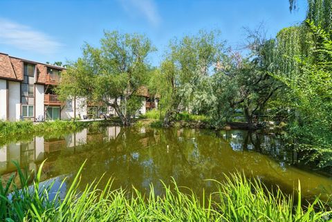 Tiny photo for 5555 S WILLOWS LN E #E, Murray, UT 84107 (MLS # 2109165)