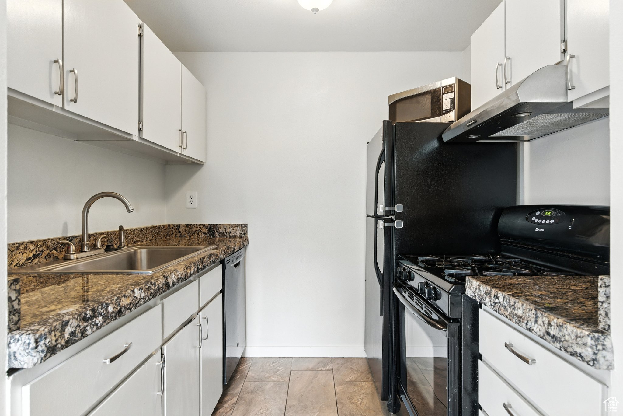 WILLOWS CONDM - Residential