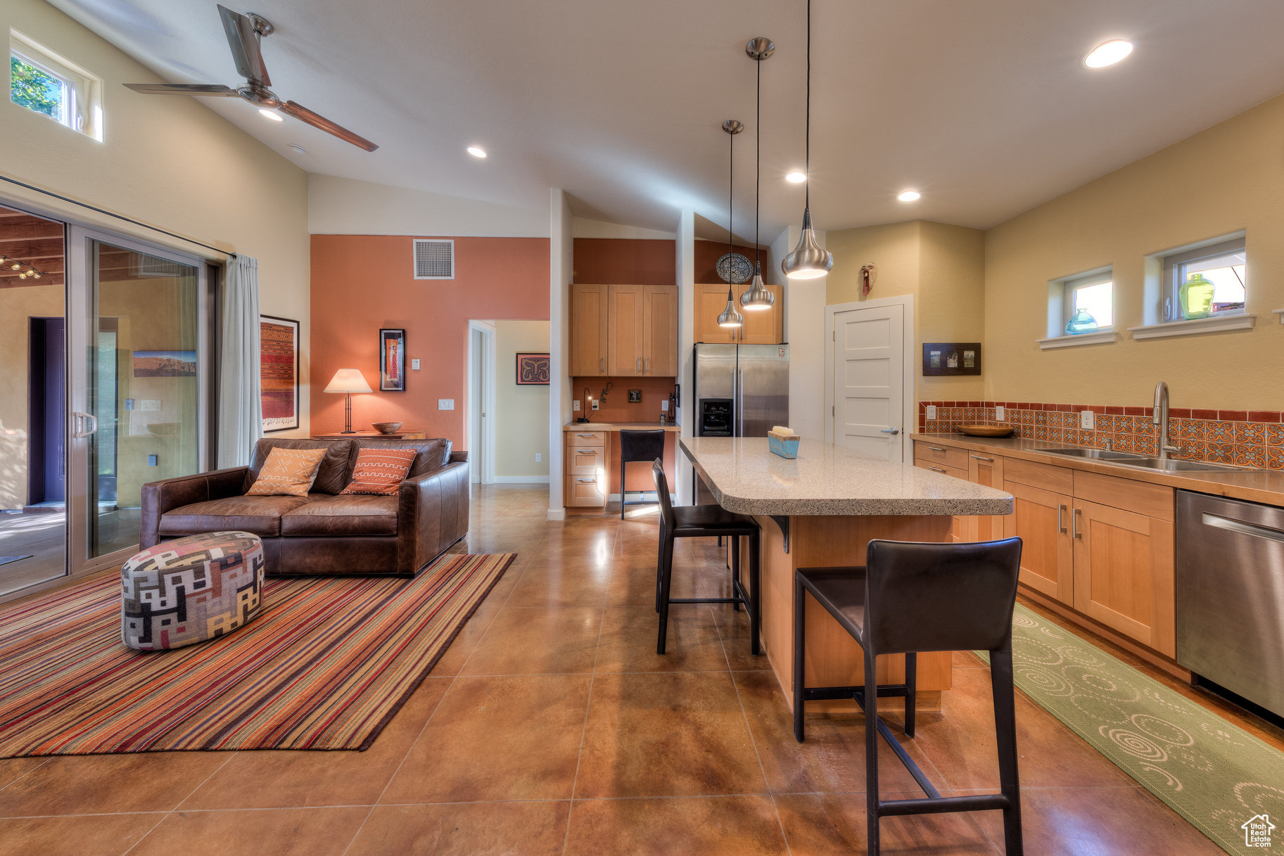 WESTSIDE FLATS - Residential Income