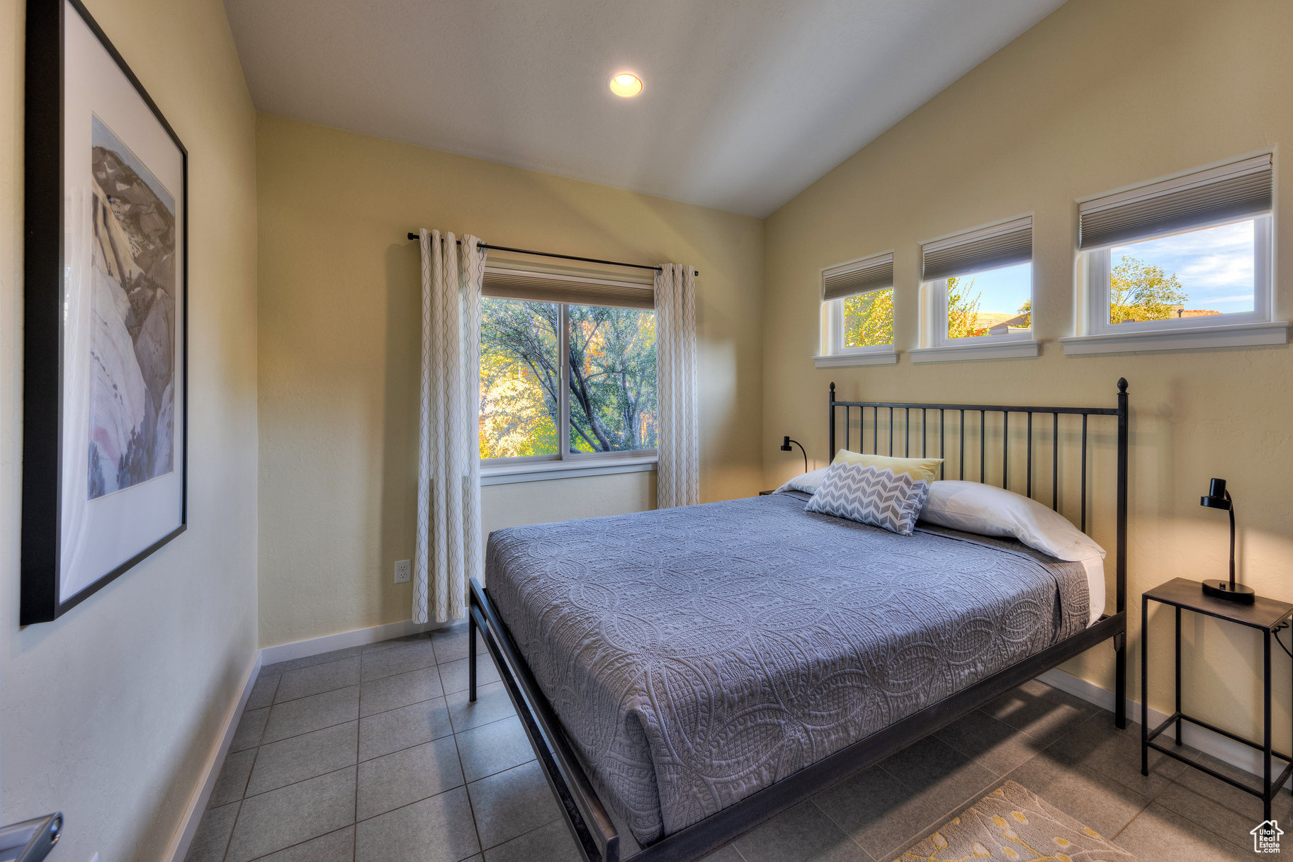 WESTSIDE FLATS - Residential Income