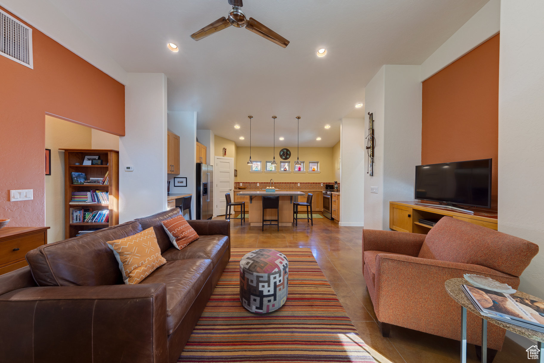 WESTSIDE FLATS - Residential Income