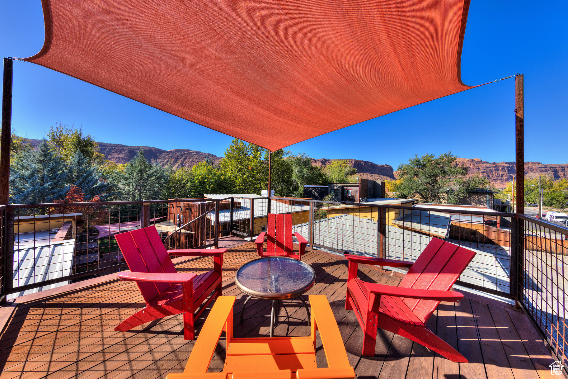 WESTSIDE FLATS - Residential Income