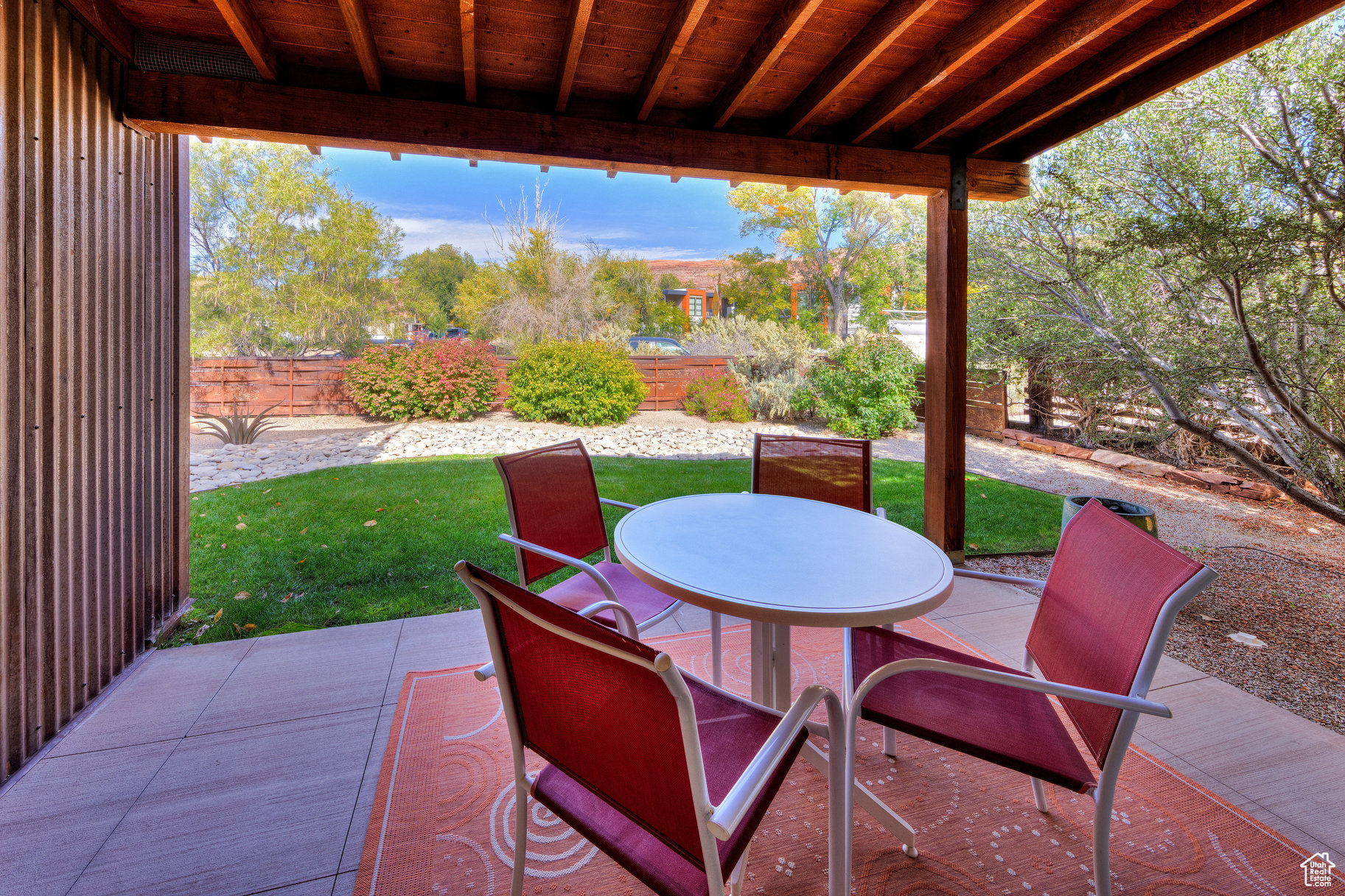 WESTSIDE FLATS - Residential Income