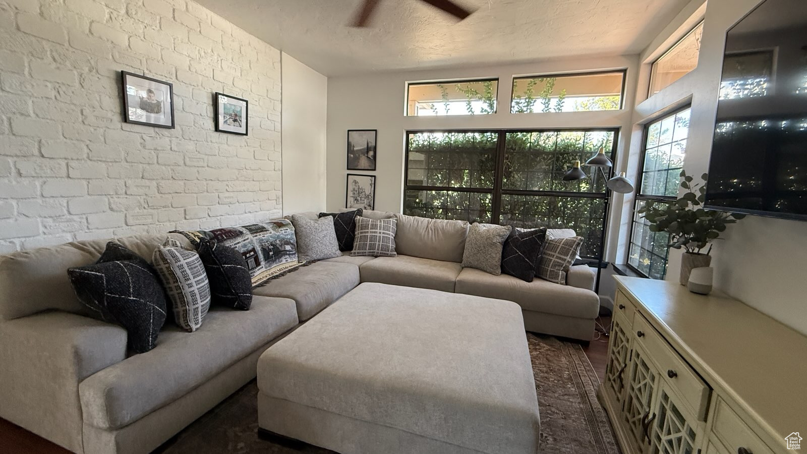 BLOOMINGTON HILLS 1 - Residential