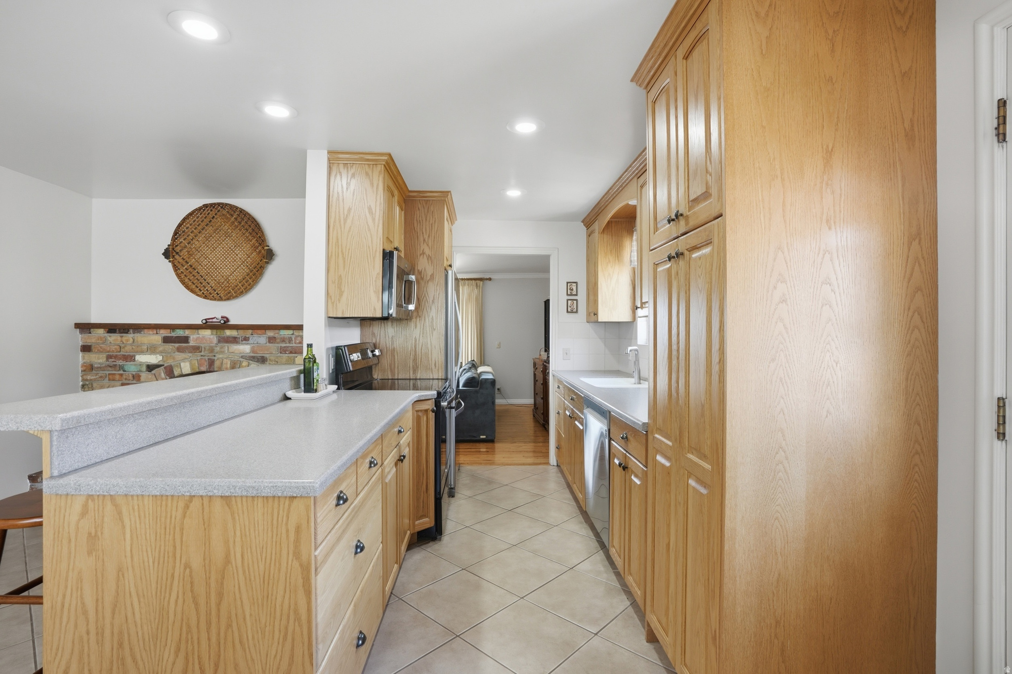 SUNNY DALE TERRACE - Residential