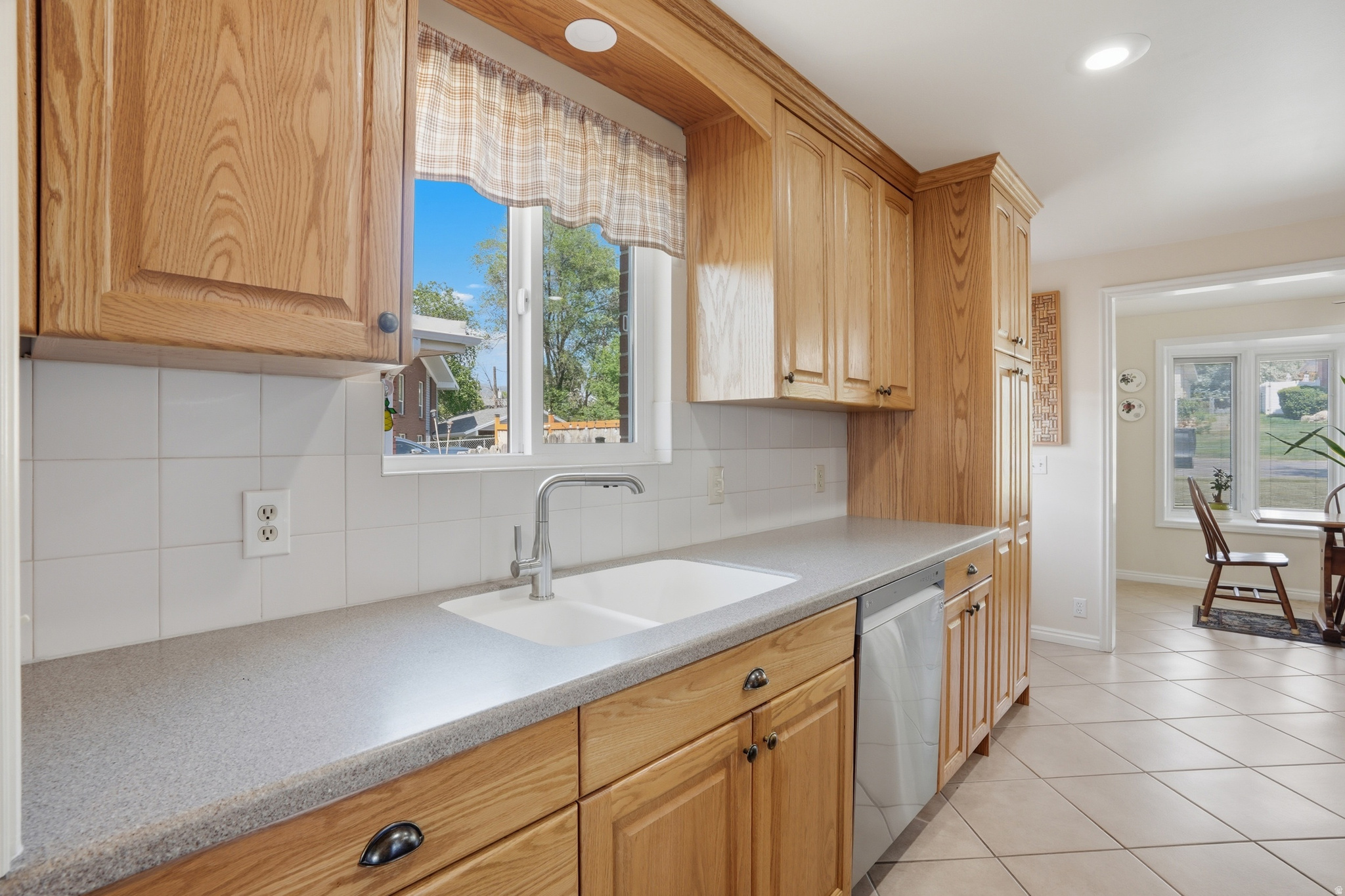 SUNNY DALE TERRACE - Residential